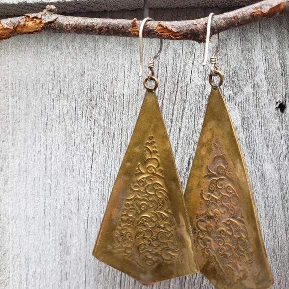 Two Tone Botanical Statement Earring With Turquiose - Picture 5 of 9